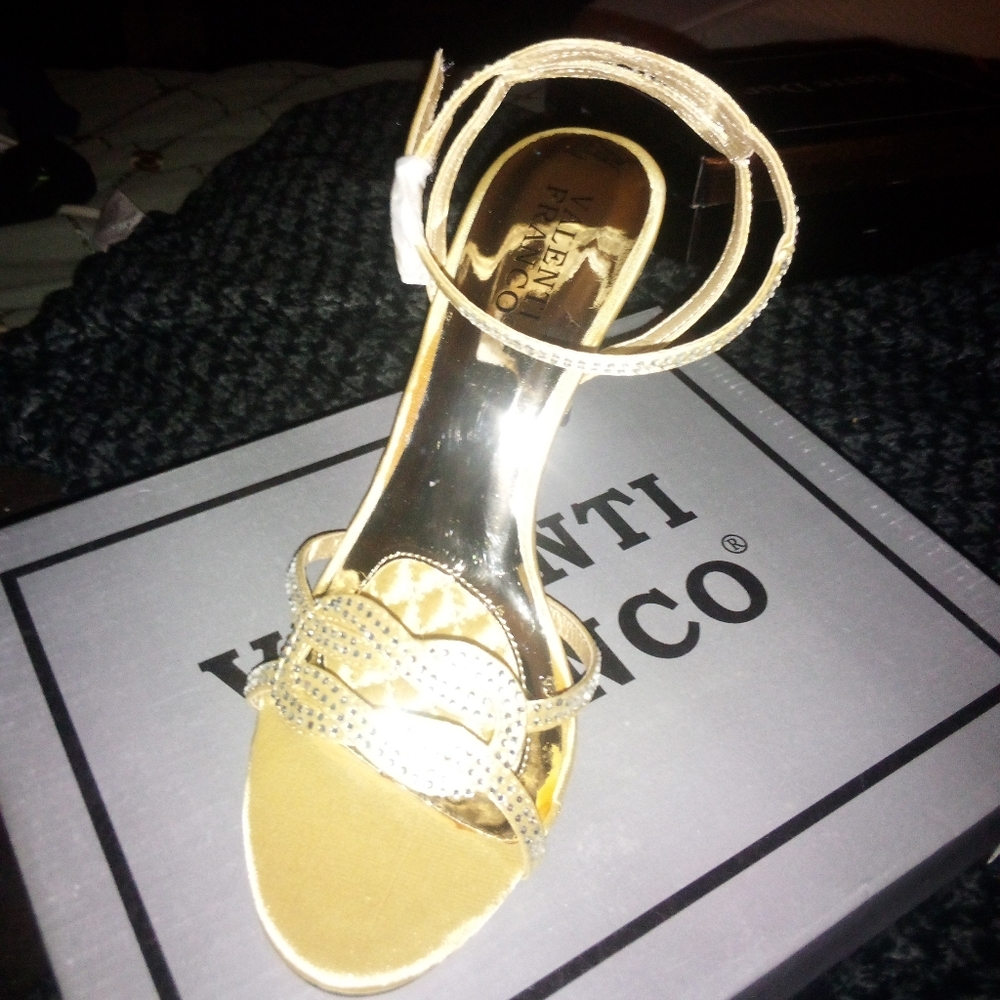 Brand new in box gold Valenti Franco heels